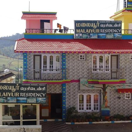 Hotel Akr Resitancy Ooty Esterno foto